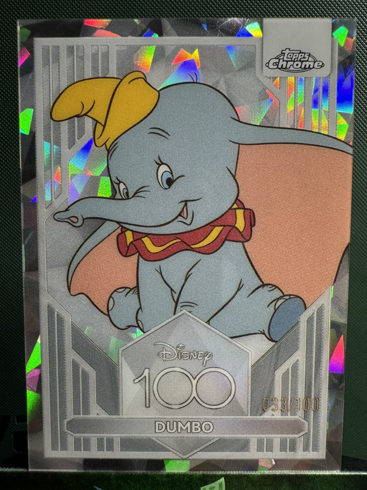 2023 Topps Chrome Disney 100 Dumbo Diamond /100