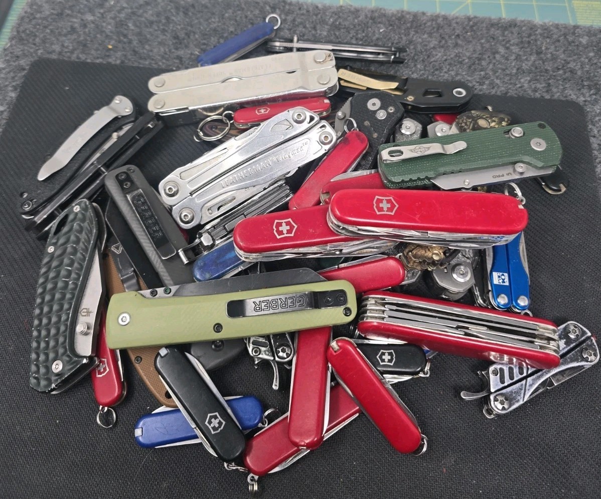 Large Lot  Crkt Gerber Victorinox Leatherman Kershaw Multi-Tools 9.43