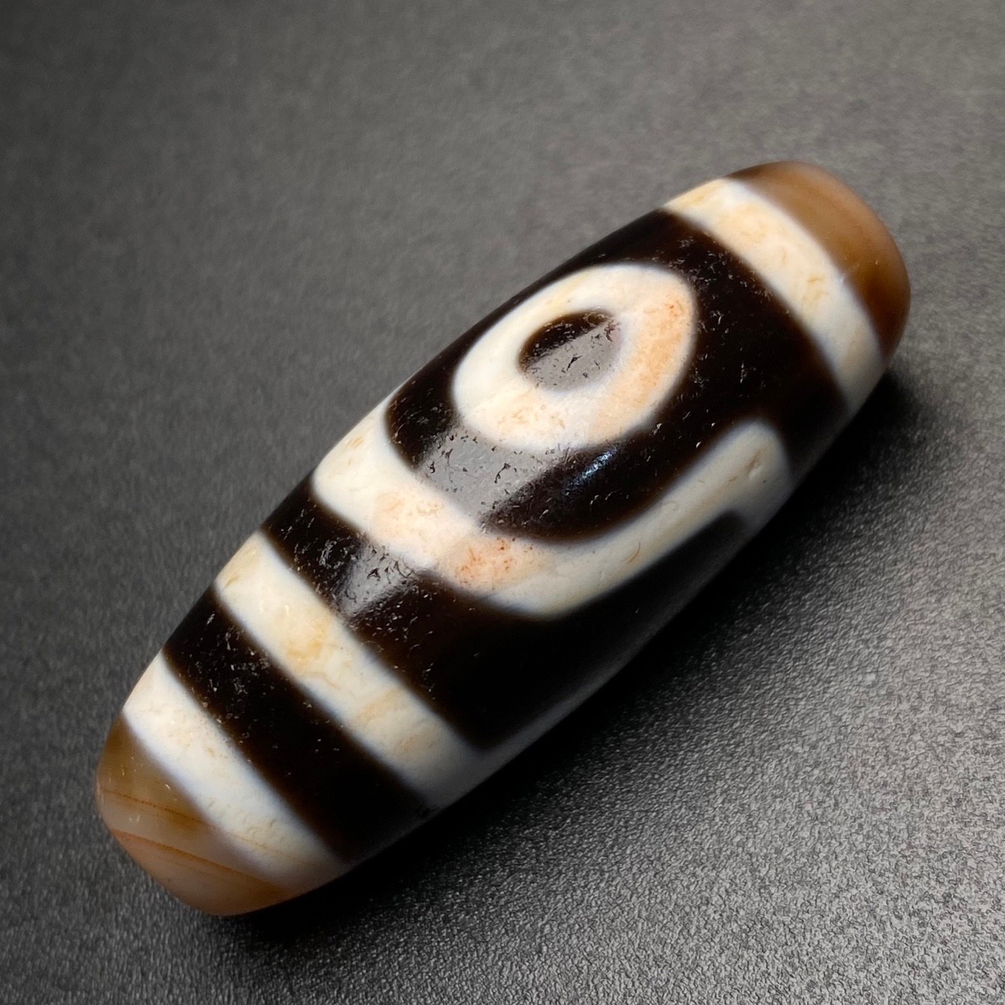 Rare Tibetan Buddhism Agate 2 Eyes Totem Dzi Bead Amulet Necklace Pendant G307