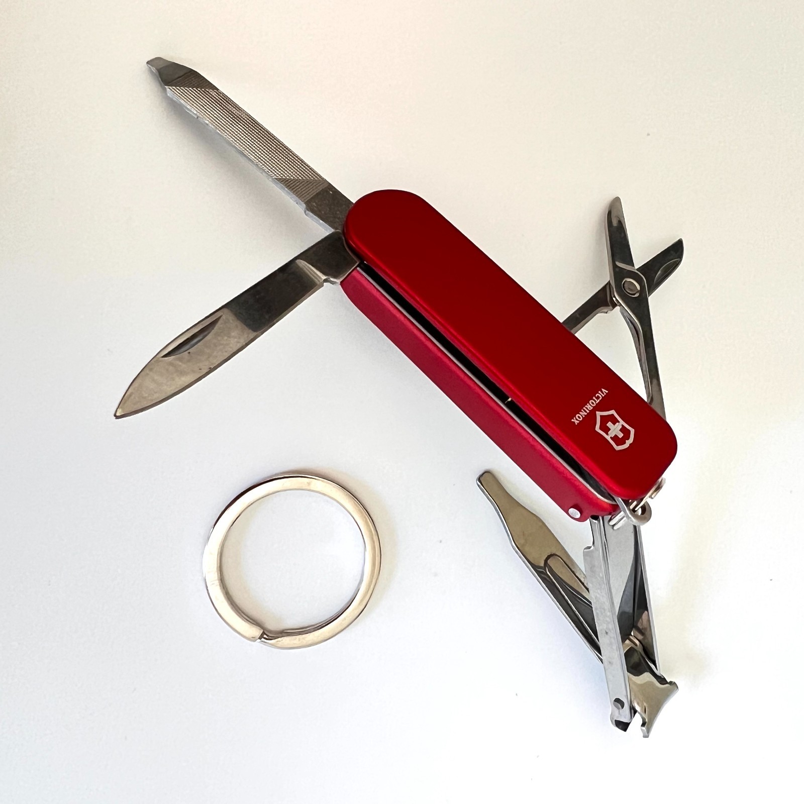 Victorinox NailClip 580 Swiss Army Knife Red Multi-Tool Beauty Skincare W/ Box