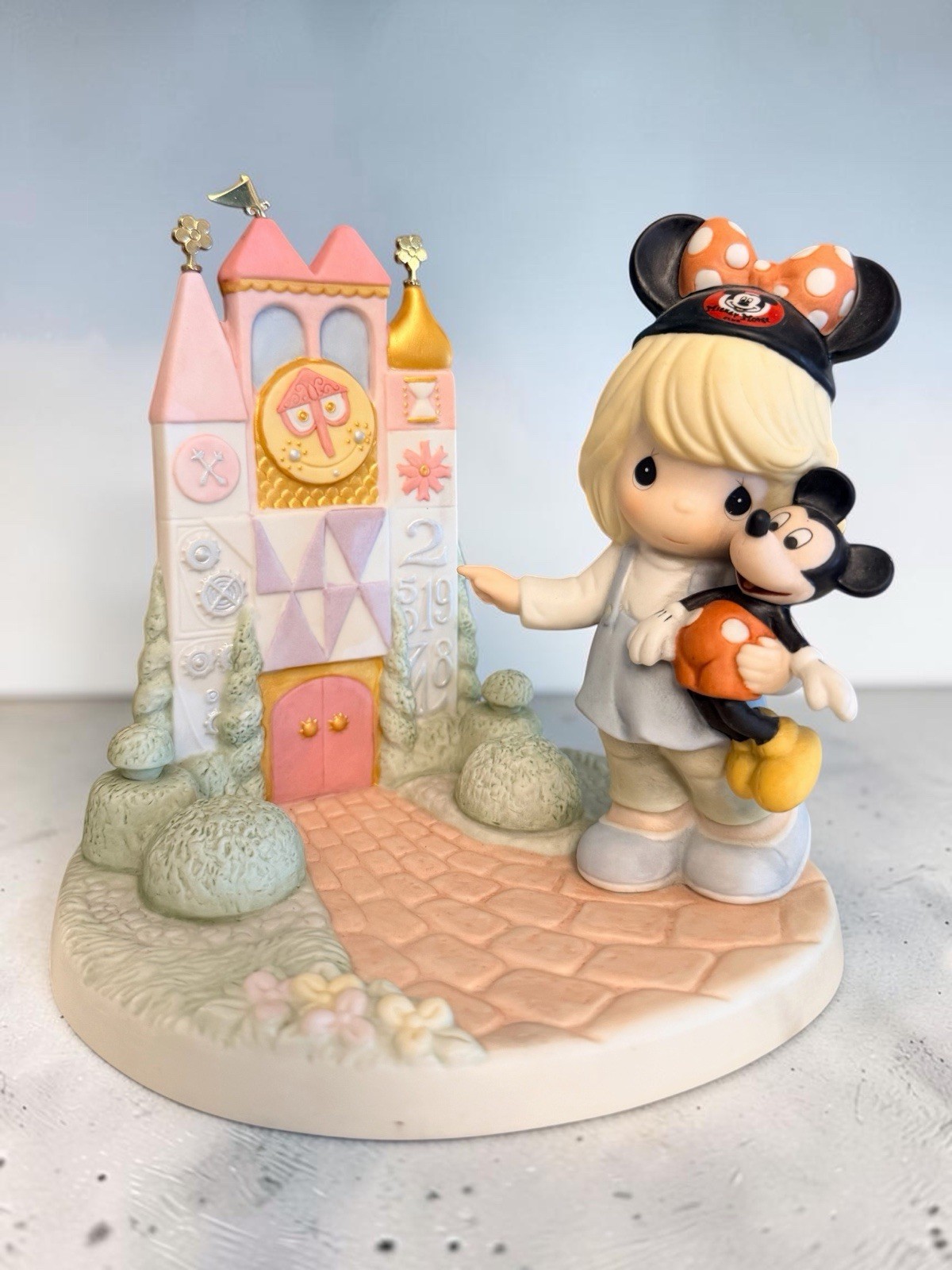 RARE Signed Precious Moments Disney It’s a Small World 890047 Sam Butcher 2008