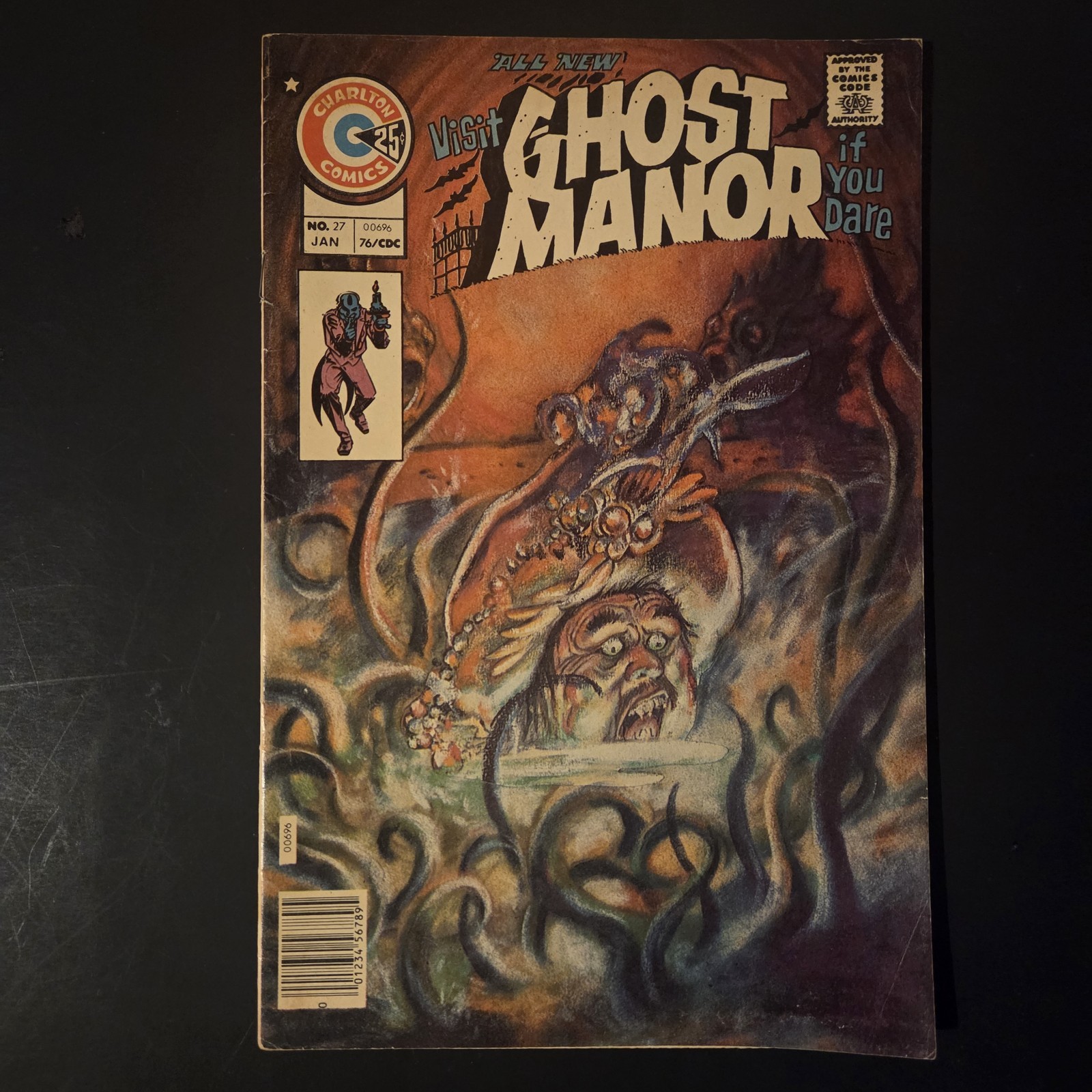 GHOST MANOR #27 Charlton Horror TOM SUTTON CB8