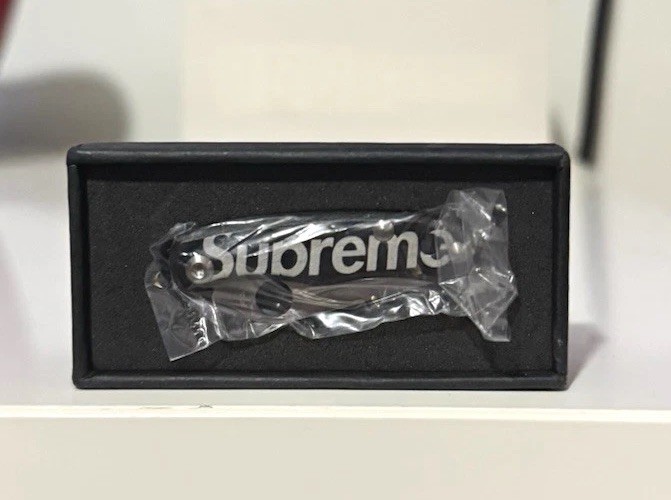 Supreme /Spyderco Bug Knife ‘Black’
