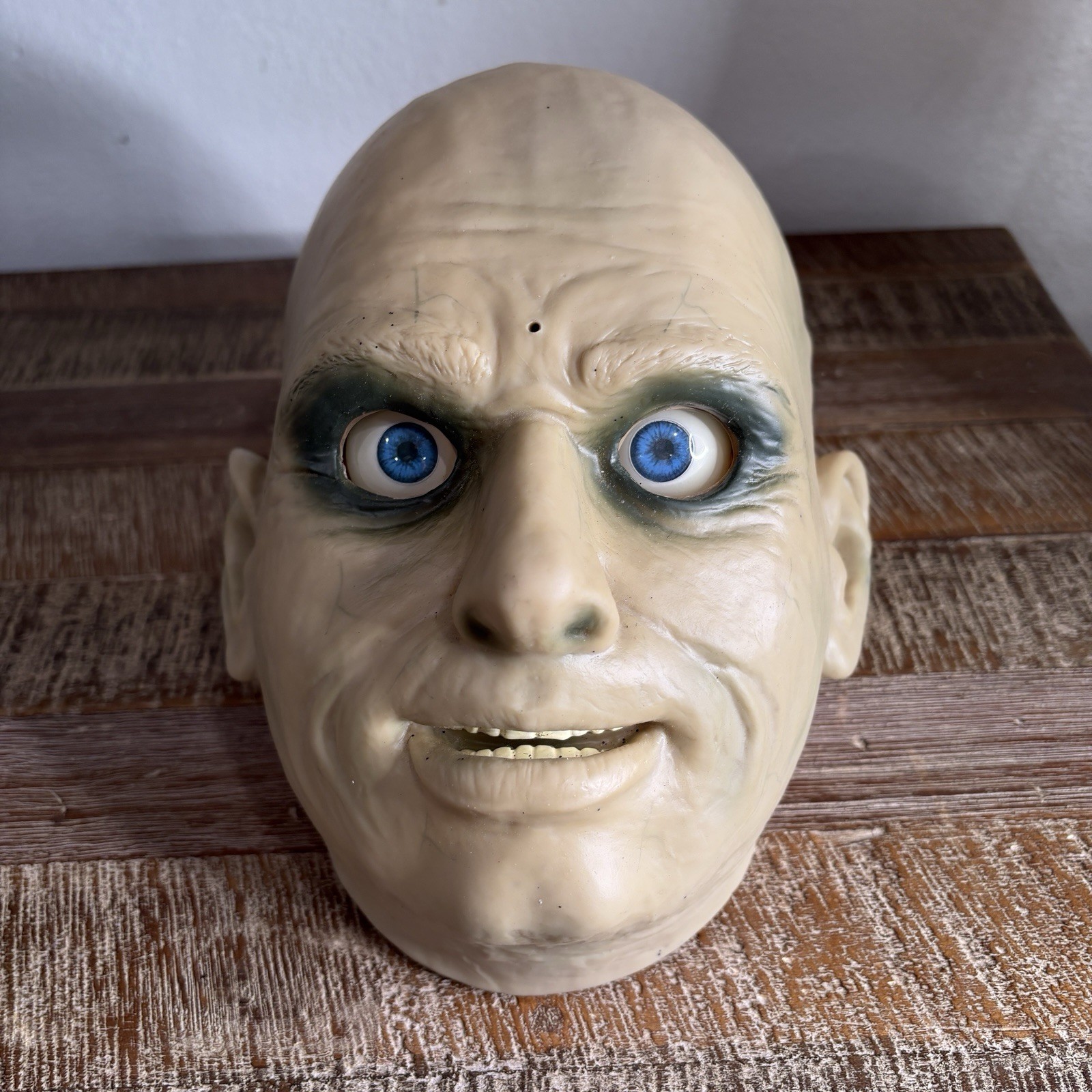 VTG Gemmy Uncle Fester Jeeves Head Animated Motion Sensor Works No Talk No Dish