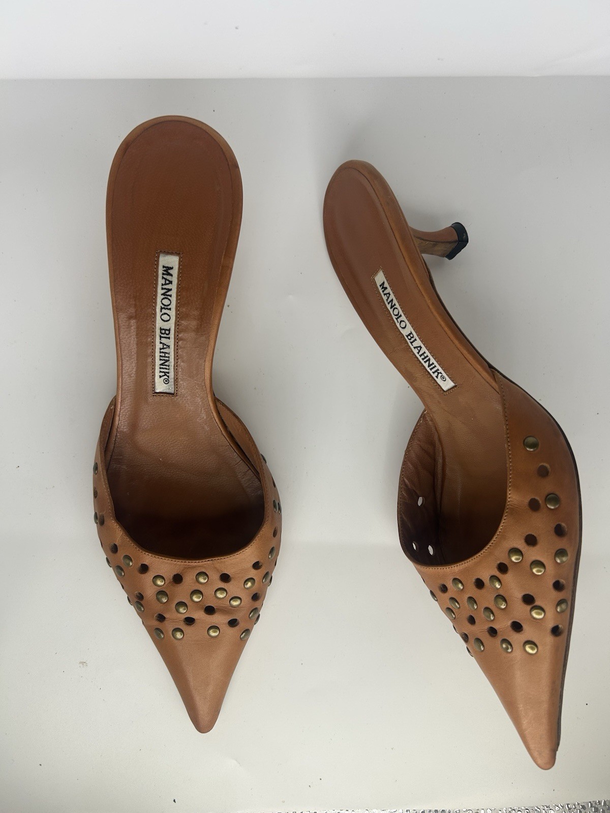 Manolo Blahnik Women’s Brown Leather Studded Pointed Toe Mule Heels EU 40