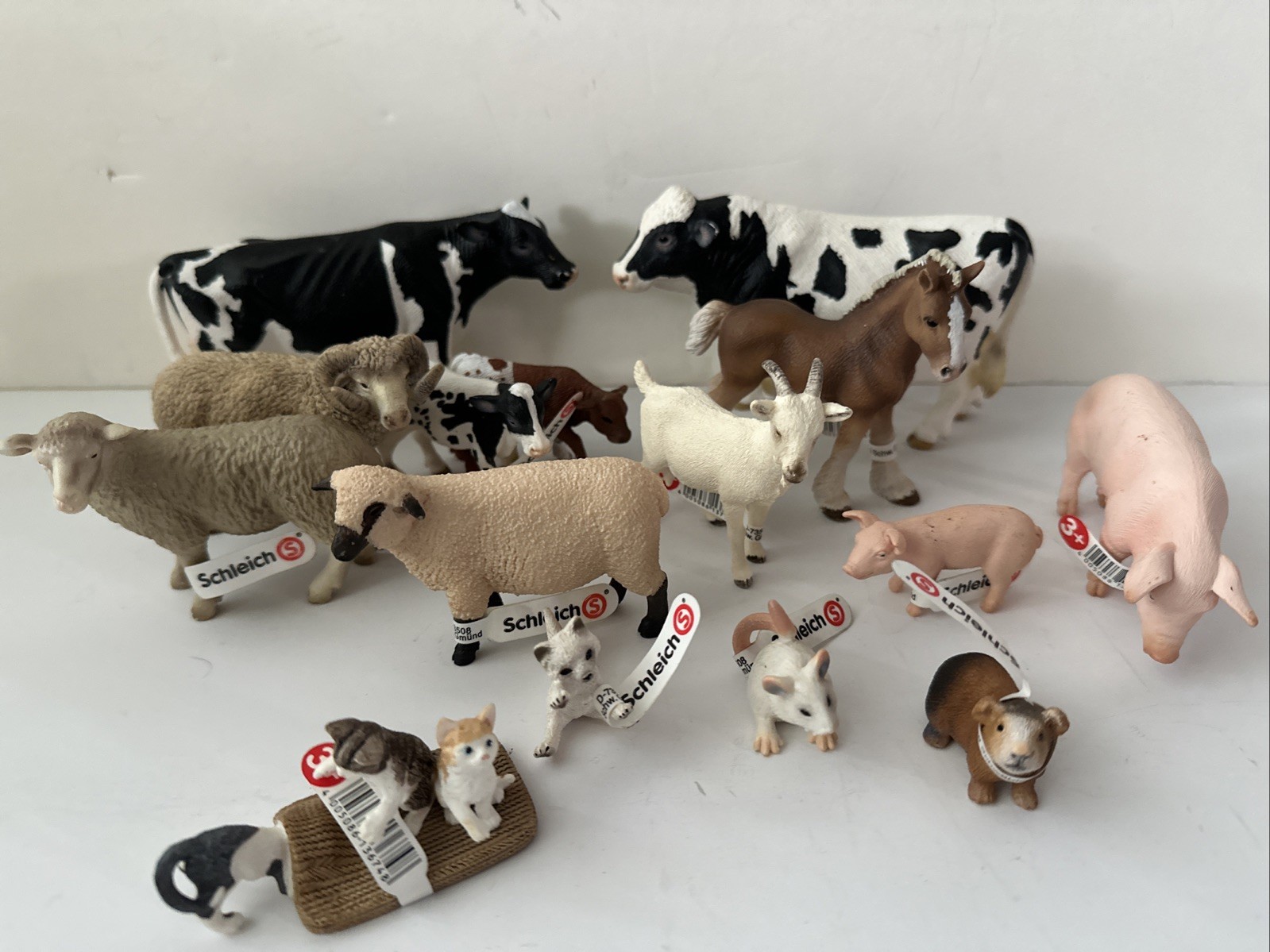 Schleich Farm Animals And Pets lot Of 15 NWT