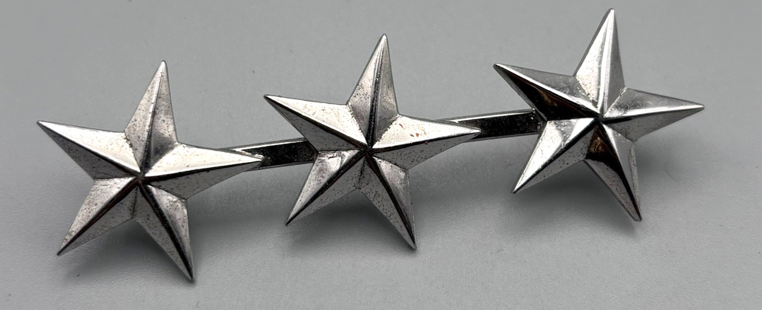 Korean War Sterling 3 Star Lieutenant General Rank Shoulder Insignia Pin by H&H
