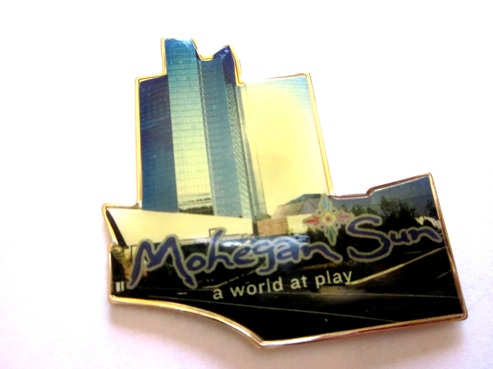 Mohegan Sun A World At Play Metal Magnet Collectible