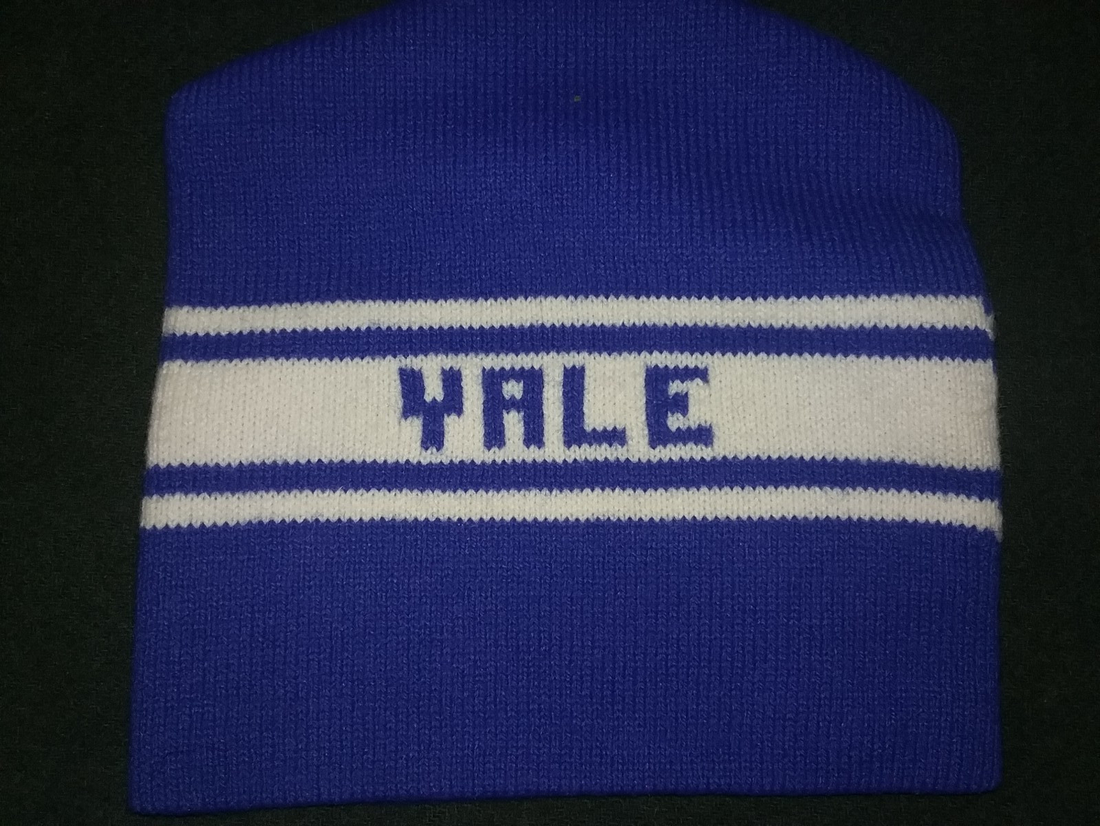 Vintage Yale University Wool Ski Hat in Excellent Condition