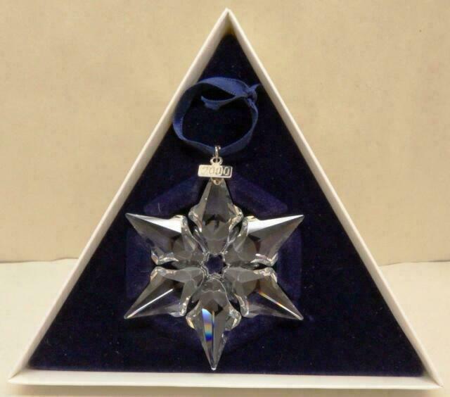 Swarovski Annual 2006 Large Snowflake Star Christmas Ornament With COA In Box