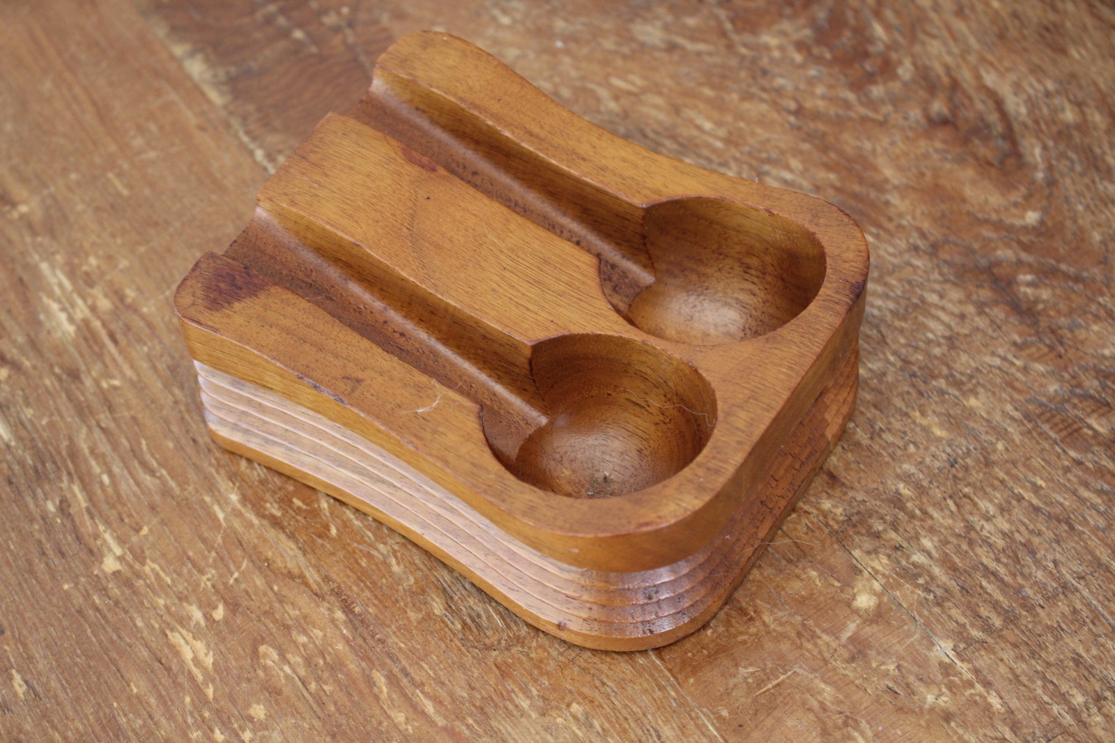 Rare Decatur Industries Deco Walnut Double Tobacco Pipe Stand Rack Holder