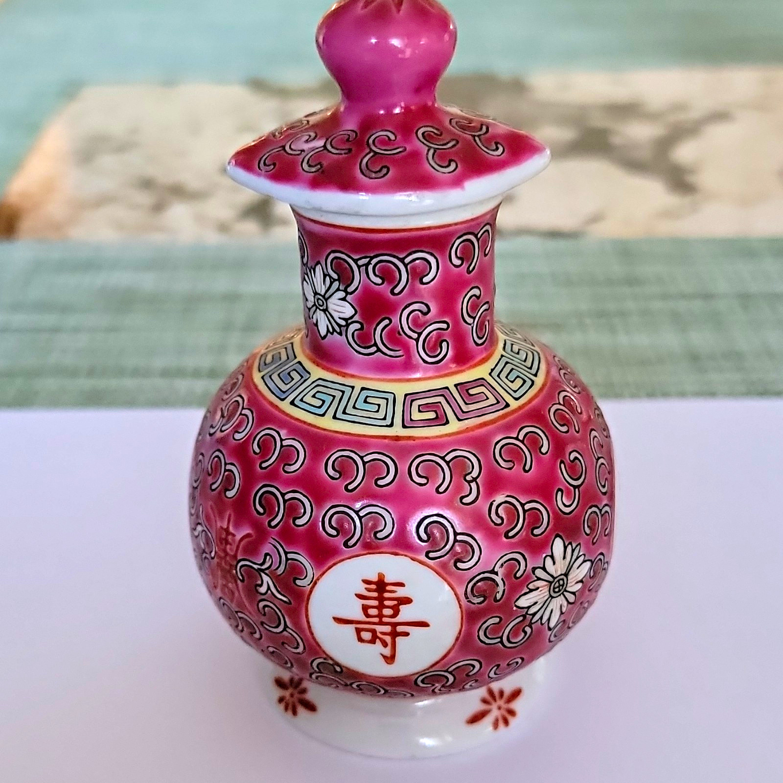 Vintage Chinese Famille Rose Mun Shou Longevity Porcelain Soy Sauce Bottle