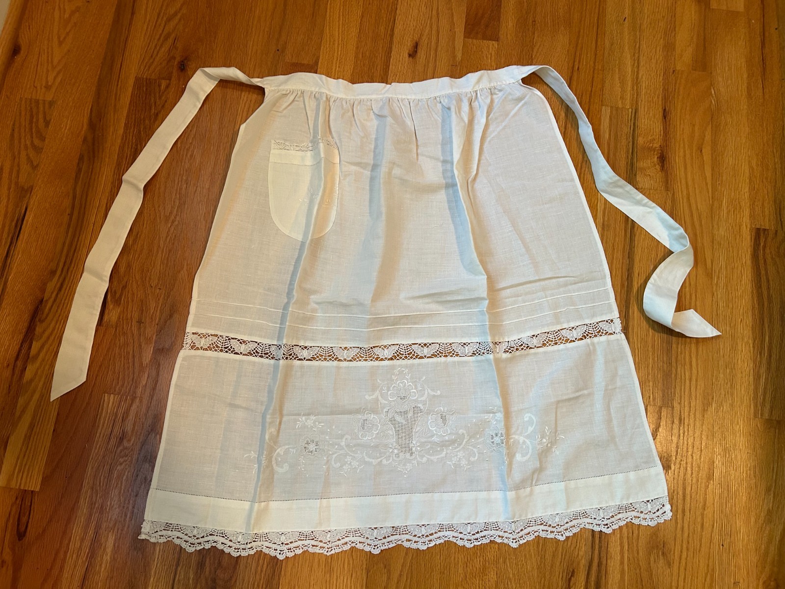 Vintage Hand-Embroidered White Apron Lace Trim Linen Cotton by Paper White
