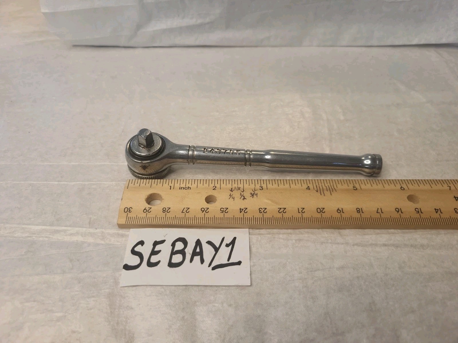 CRAFTSMAN 943795 Thumb Wheel 1/4 Drive RATCHET WRENCH Polished Handle Tri Wing 