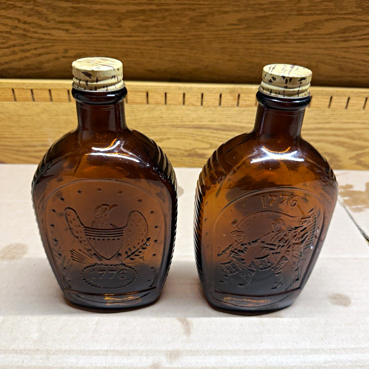 Vintage 1976 Log Cabin Syrup Bicentennial Amber Bottles 1776 Lot of 2 w/ Caps