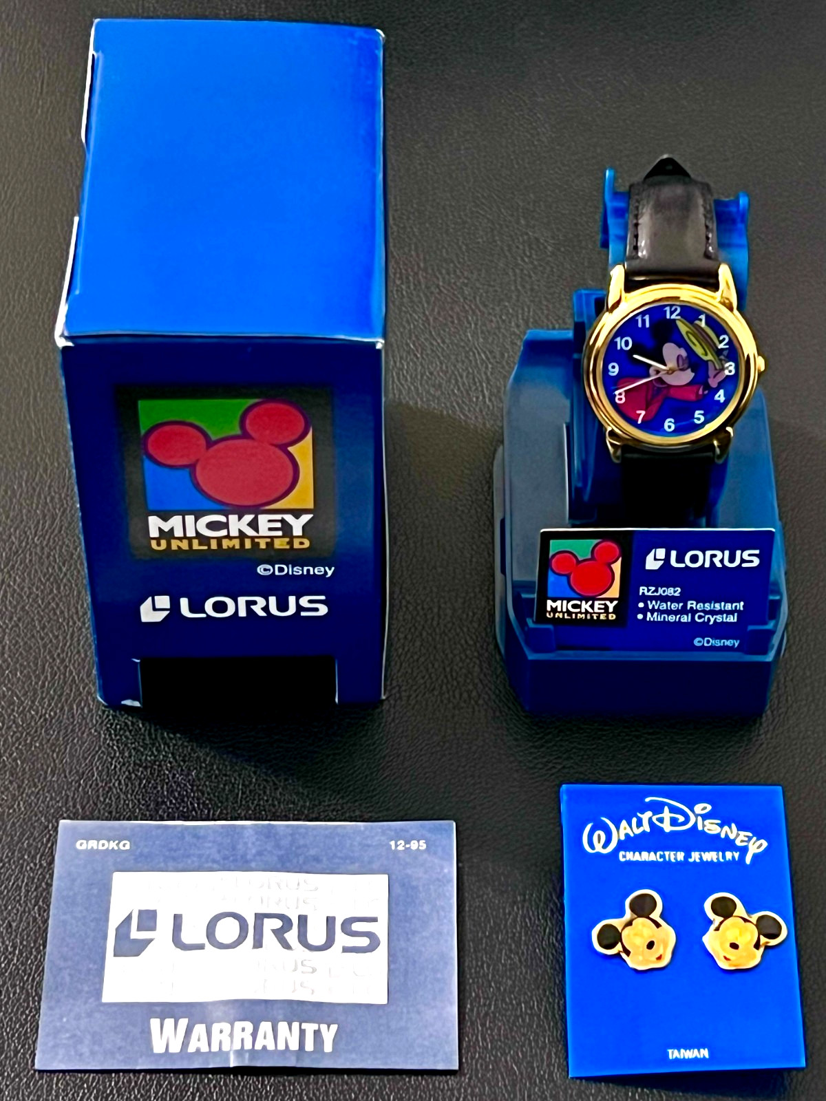 Vintage Lorus Seiko Disney Mickey Mouse Ladies Watch & Mickey Mouse Earrings