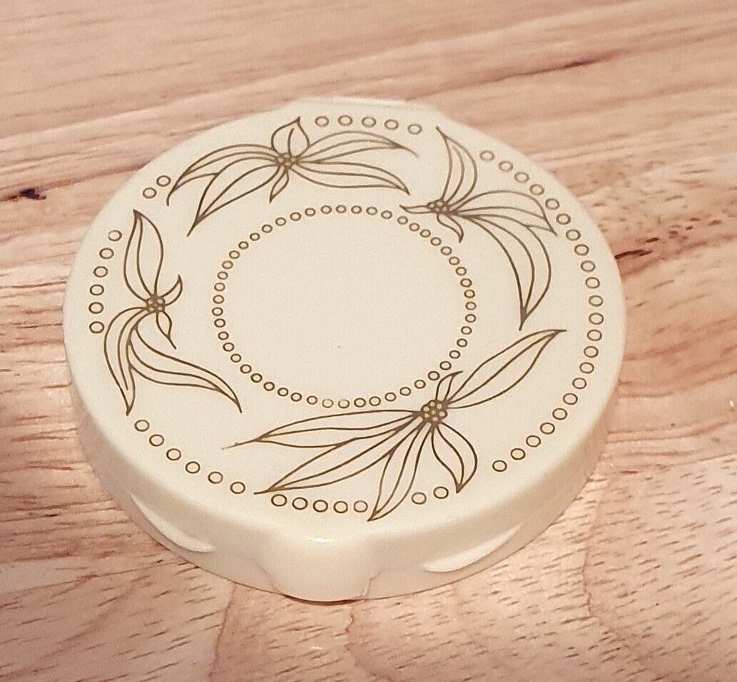 VINTAGE FACE POWDER MAKEUP COMPACT HOUSE OF STEWART