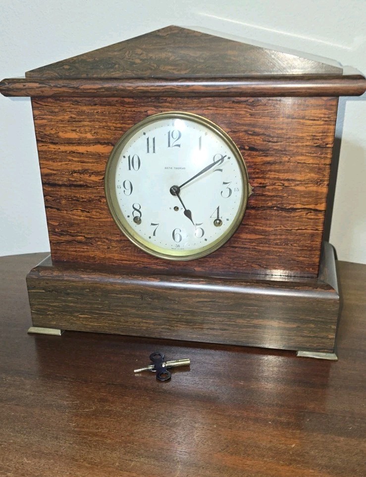 Working With Key .Seth Thomas Adamantine Early 1900s