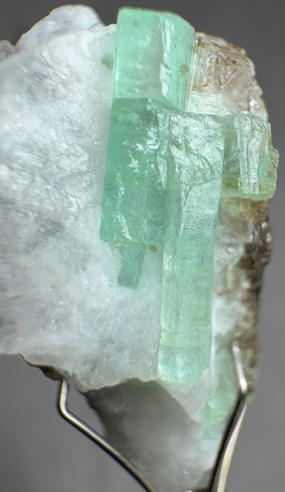 40CT High Quality Baryl War Green Emerald Crystal On Matrix From Chitral@PAK