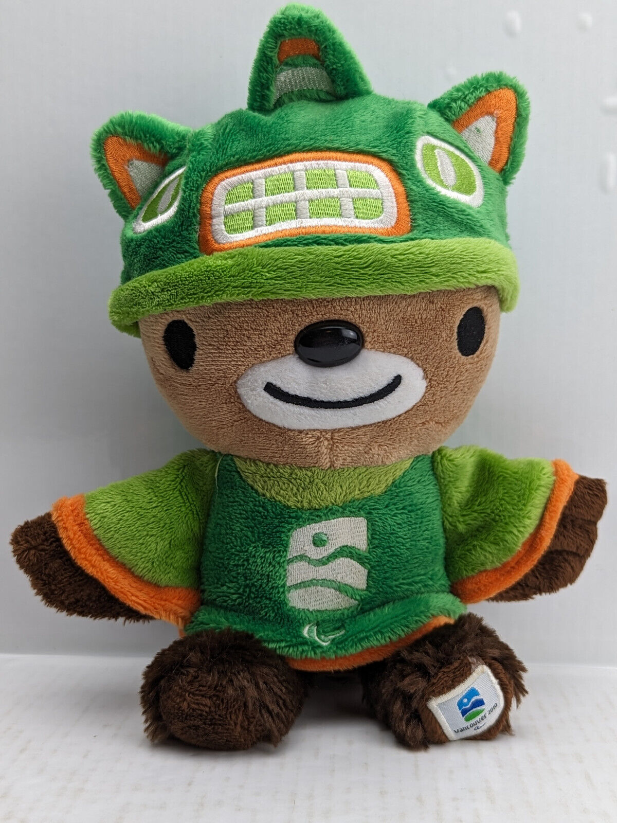 Vancouver 2010 Winter Olympics SUMI 22cm Plush Toy Green PreOwned