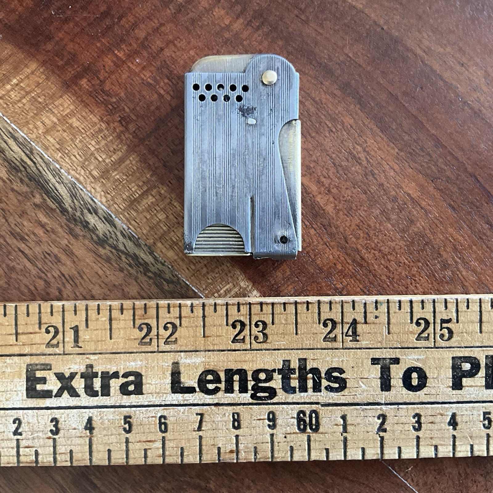 EXTREMELY RARE Rex Int'l Corp New York Squeeze Lighter - WORKING