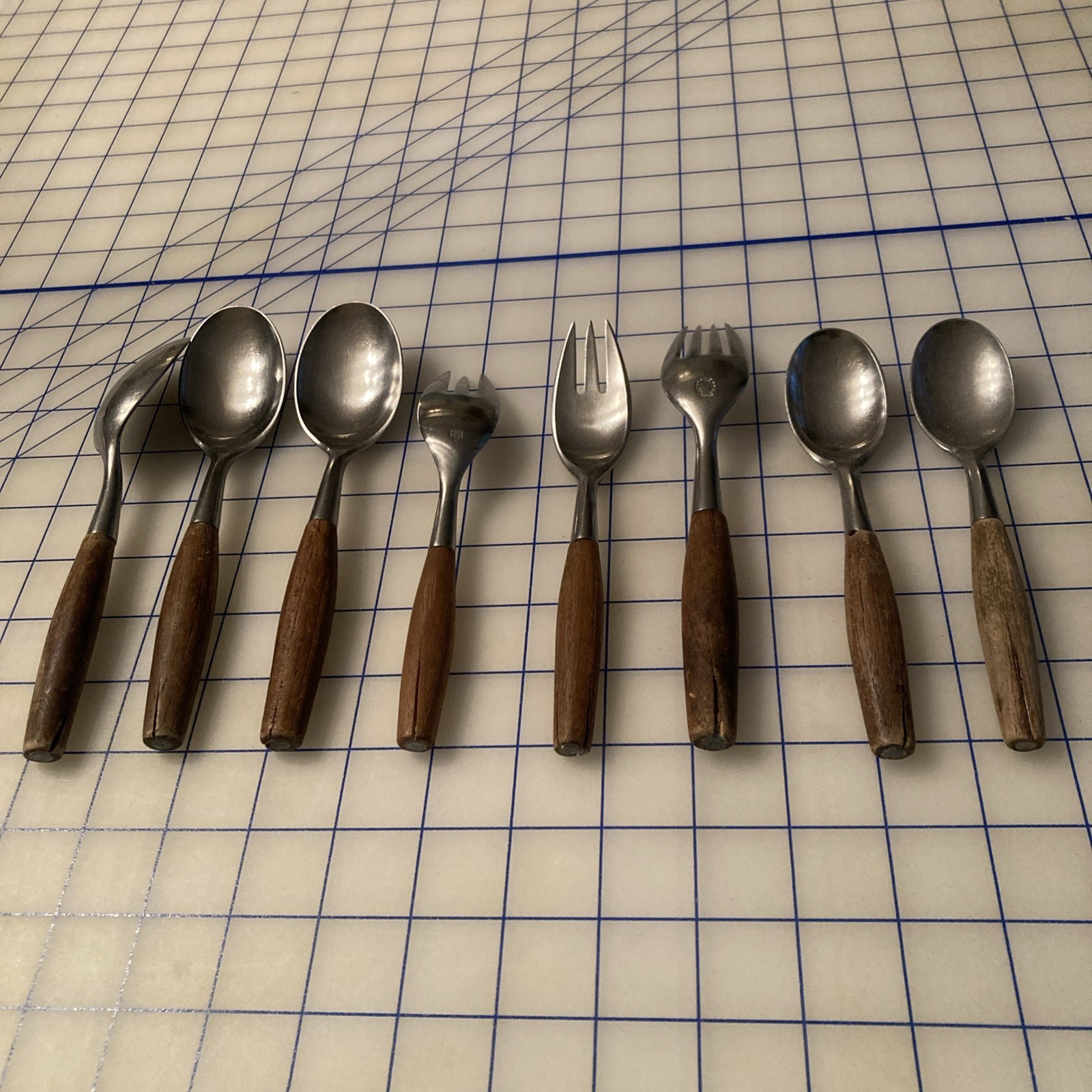 *Split Handles* 8 Pieces Dansk Fjord Flatware Read Description Vintage Germany