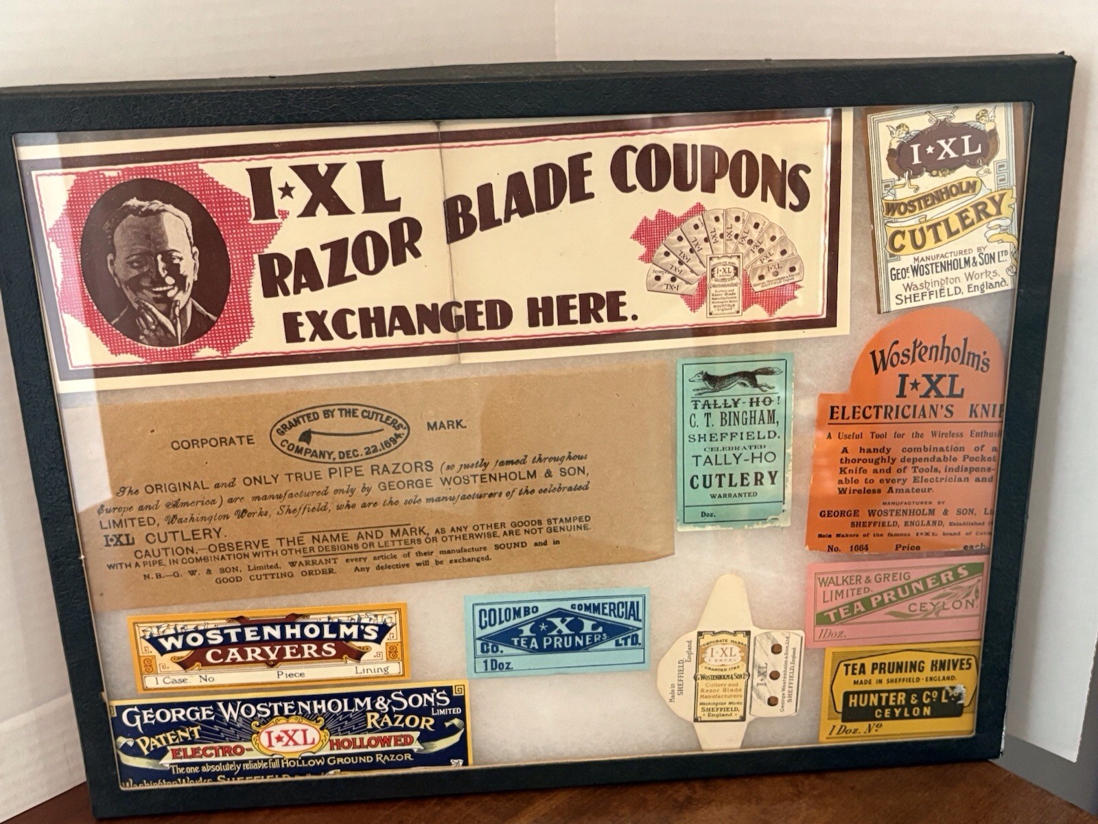 Vint. Razor & Cutlery Advertising Lot w/Case. Lot#2..Wostenholm, Tally-Ho, more