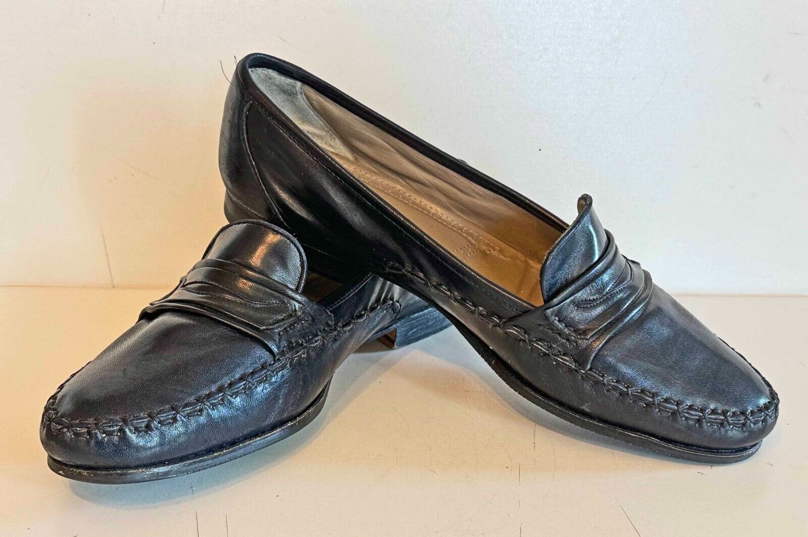 BALLY Classic Black Leather Loafers Slip-On Shoes Made in Italy Size 10.5 W