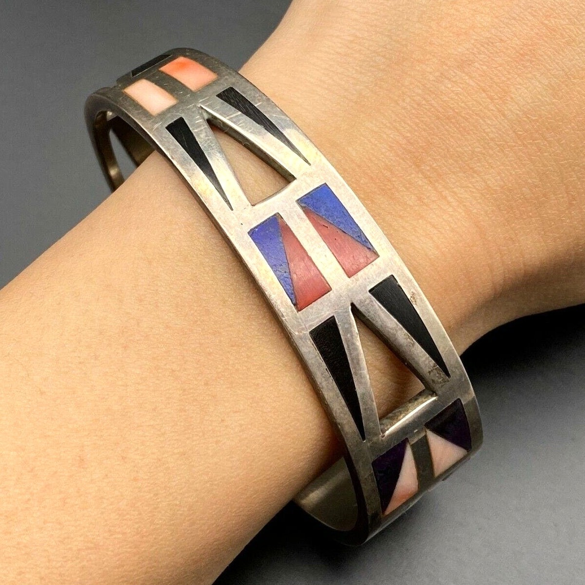 Vintage Southwestern Modernist Lapis Coral Sterling Silver Bracelet Cuff 7-1/4\