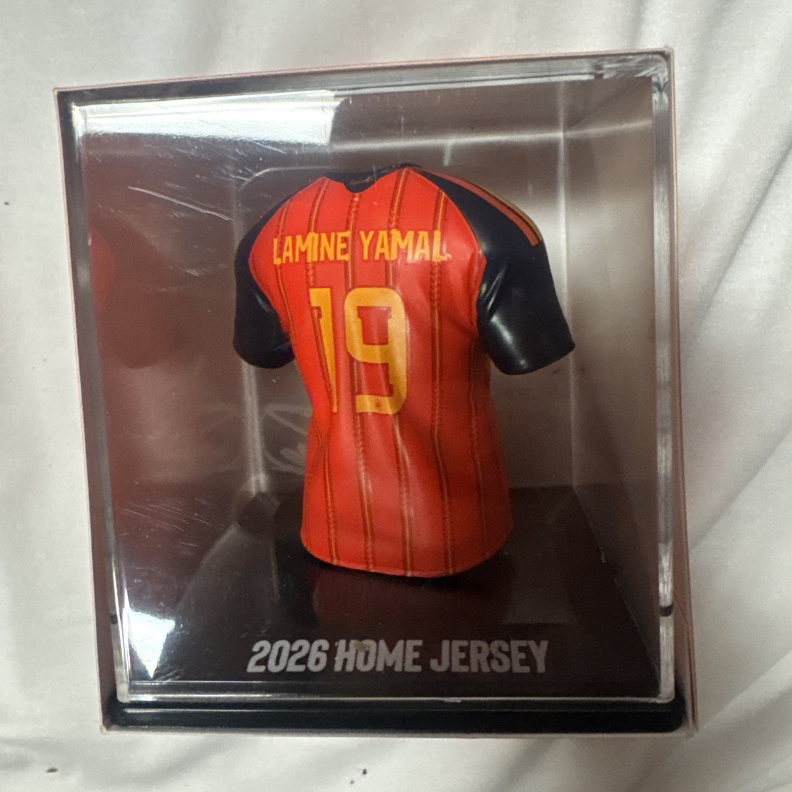 Fan Collex Lamine Yamal #19 2026 Home Jersey Augmented Reality Figure