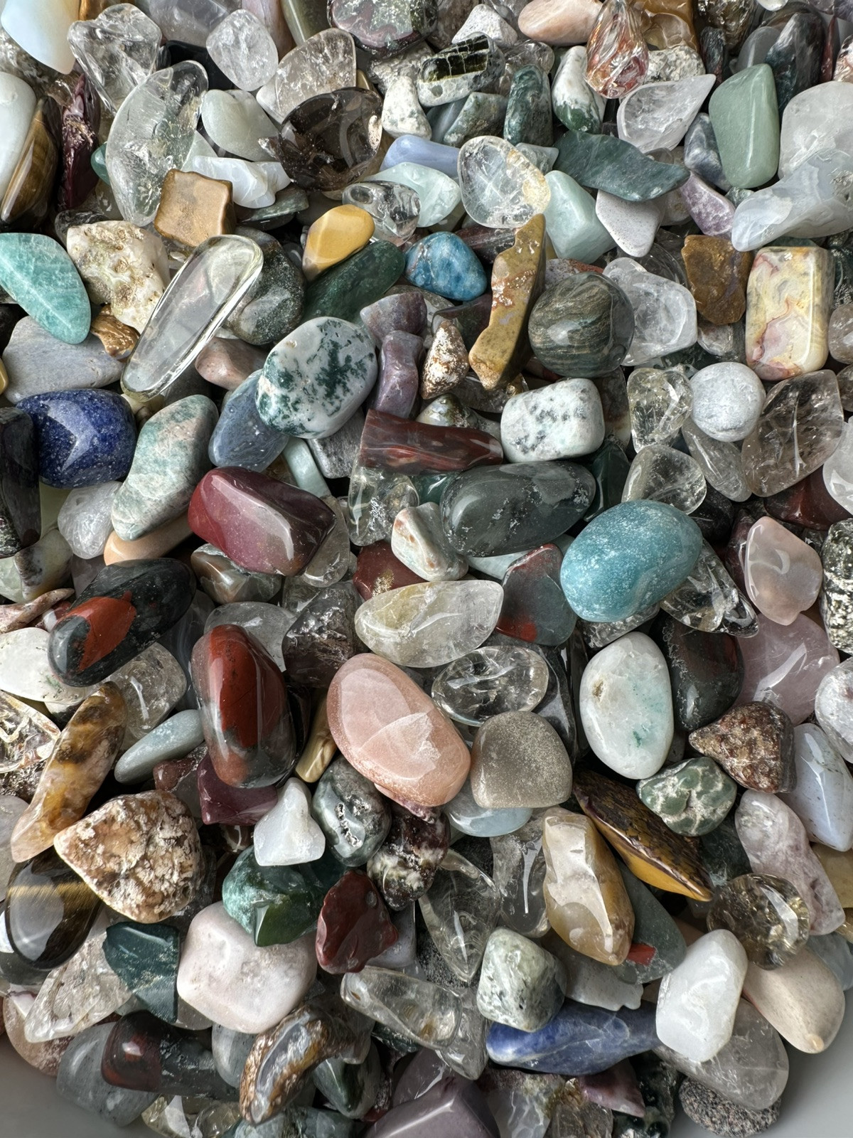 20kg Mixed Crystal Chips Gemstone Tumble stone Gemstones Bulk Wholesale Job Lot