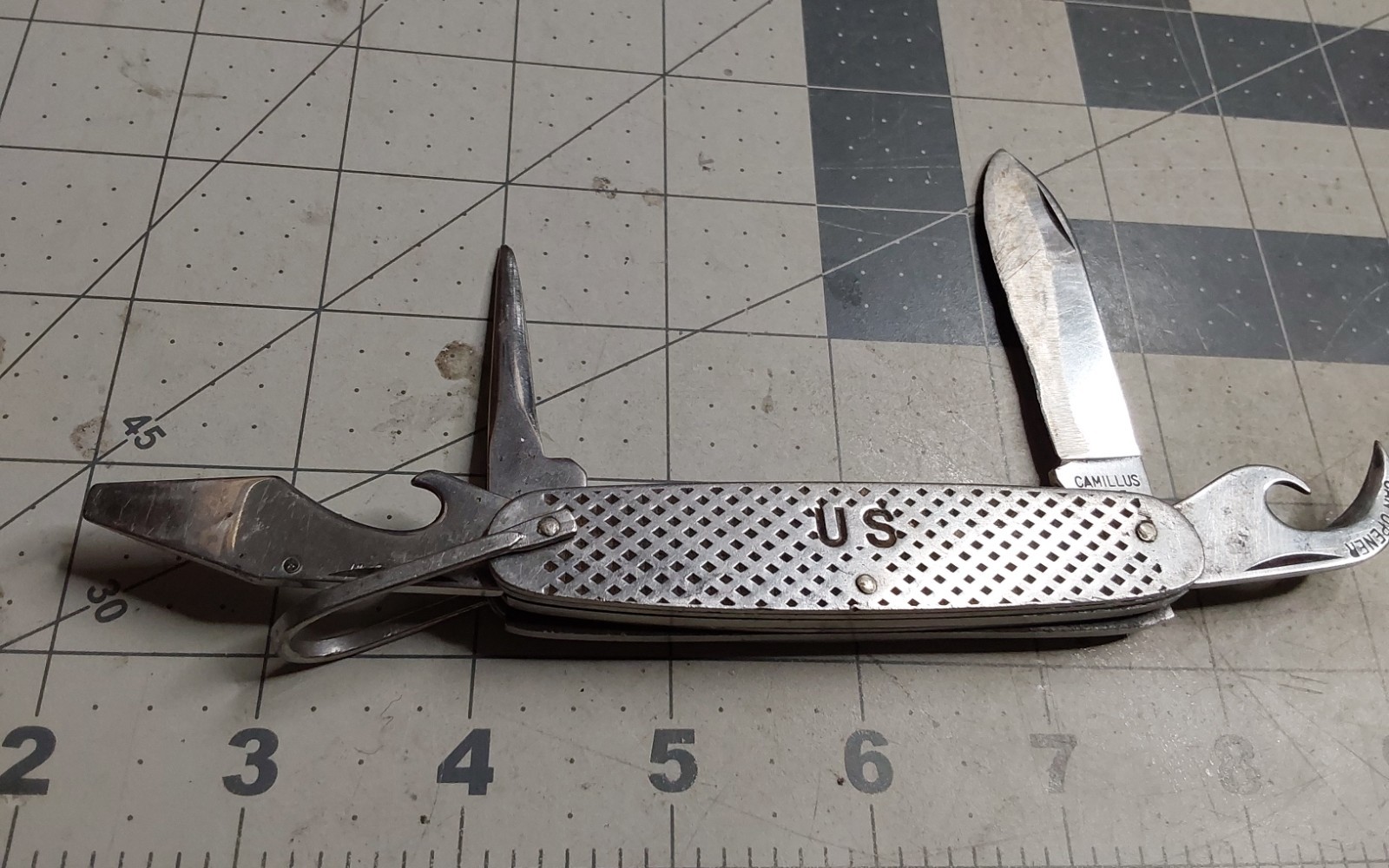 Vietnam War 1965 US Army Camillus 4 Blade Utility Folding Knife