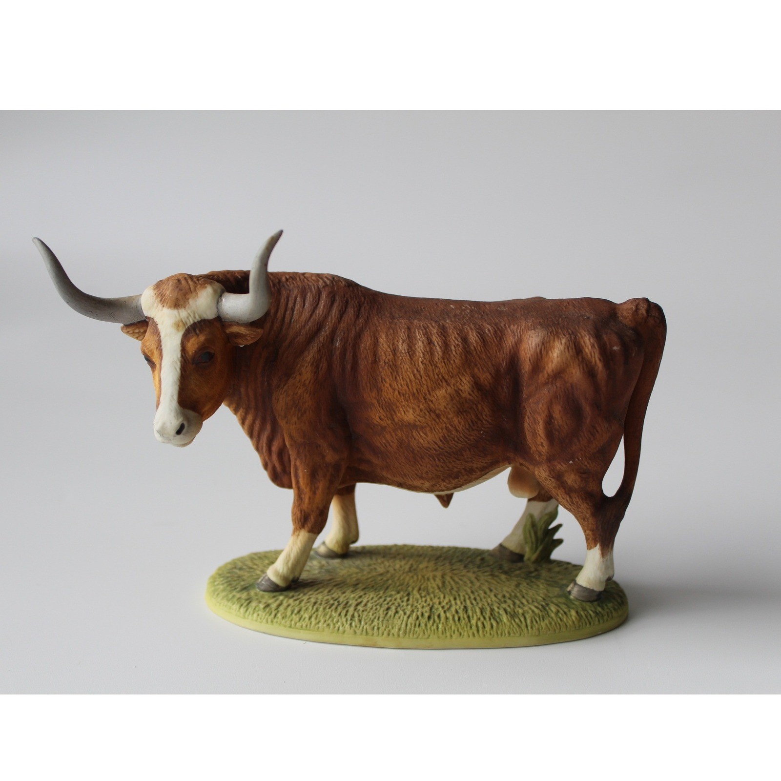 Andrea by Sadek Longhorn Bull Porcelain Figurine 6306 Japan Vintage 8in