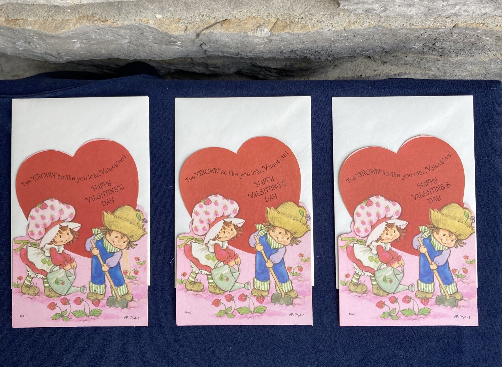 Strawberry Shortcake Valentines Vintage 80\'s - 3 Cards & 3 Envelops - NEW Unused
