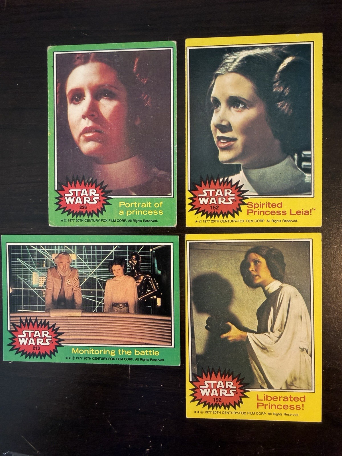 1977 Topps Star Wars Princess Leia Carrie Fisher 4 Card Lot Yellow Green