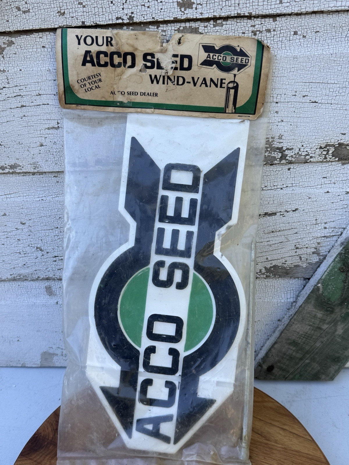 Vintage 1970\'s ACCO Seed Corn Beans Farm 2 Sided Weathervane Sign NOS NICE Vintage 1970\'s ACCO Seed Corn Beans Farm 2 Sided Weathervane Sign NOS NICE