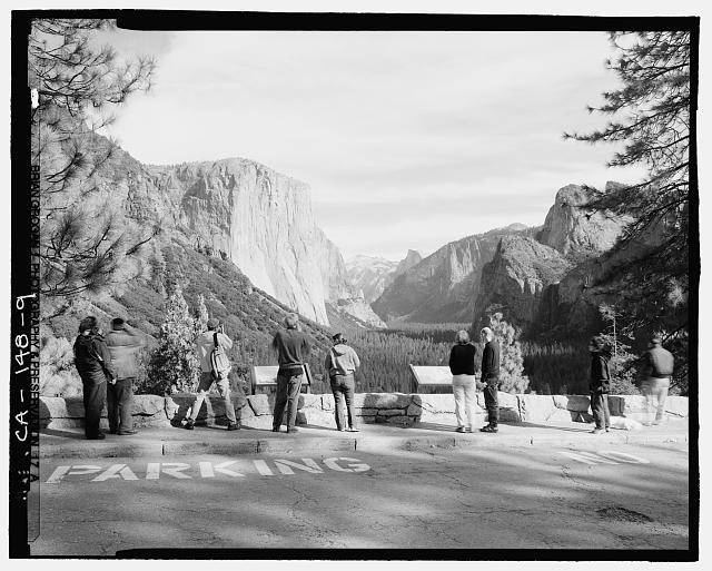 Photo:Yosemite Village California 1920s Wawona Road Valley View Tourists