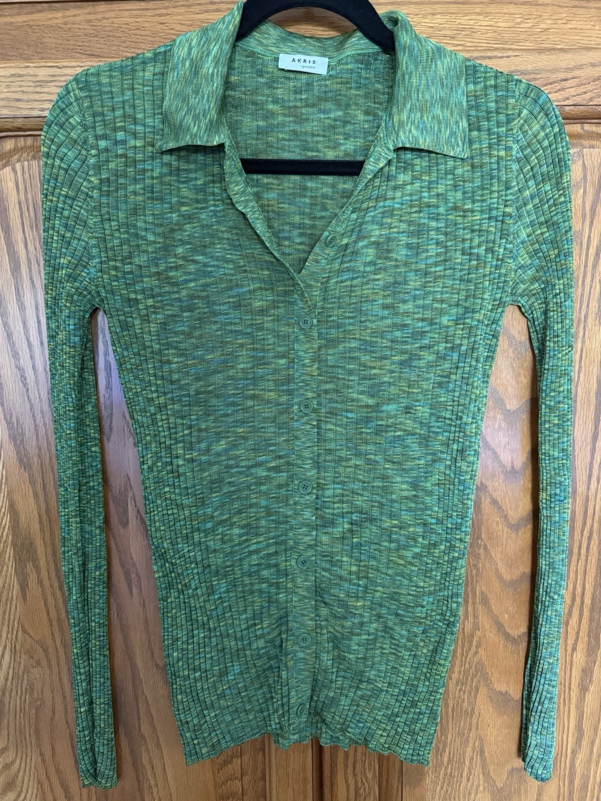 AKRIS Punto Long Sleeve Green Pullover rib knit stretch top size 8