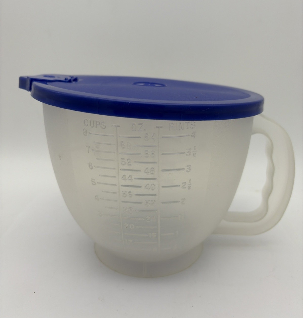 VTG Tupperware 500-3 Mix-N-Store 8 Cups Measuring Pitcher Batter Bowl Blue & LID