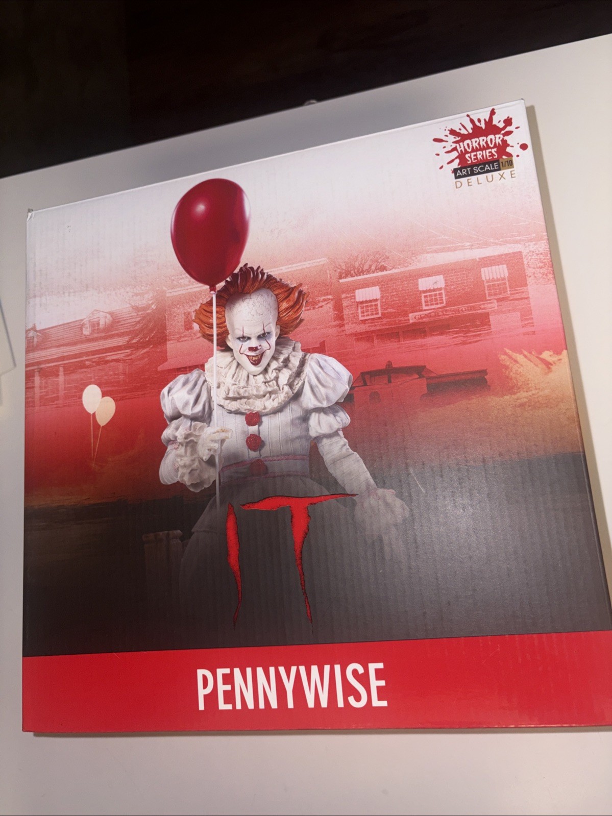 Iron Studios Art Scale 1/10 Deluxe Horror Series IT Pennywise Statue