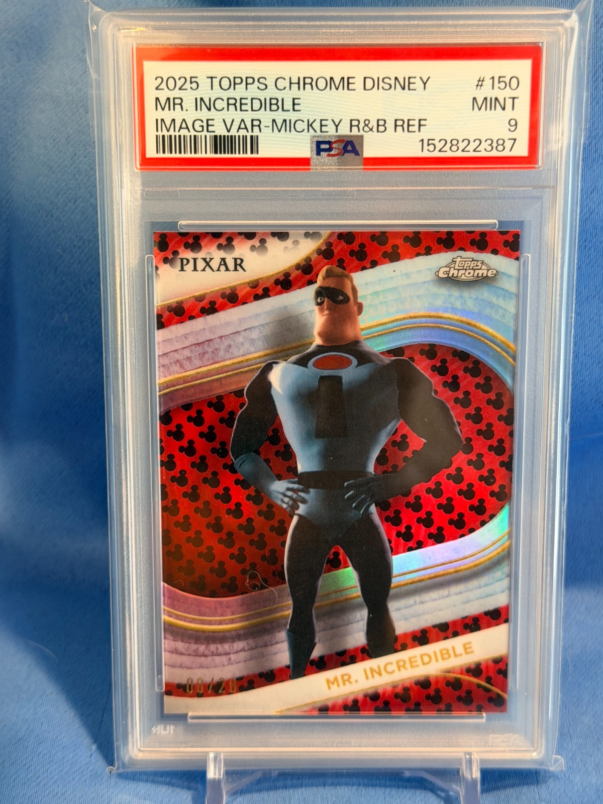 2025 Chrome Disney Mr. Incredible Image Variation /28 Mickey Red & Blk PSA 9