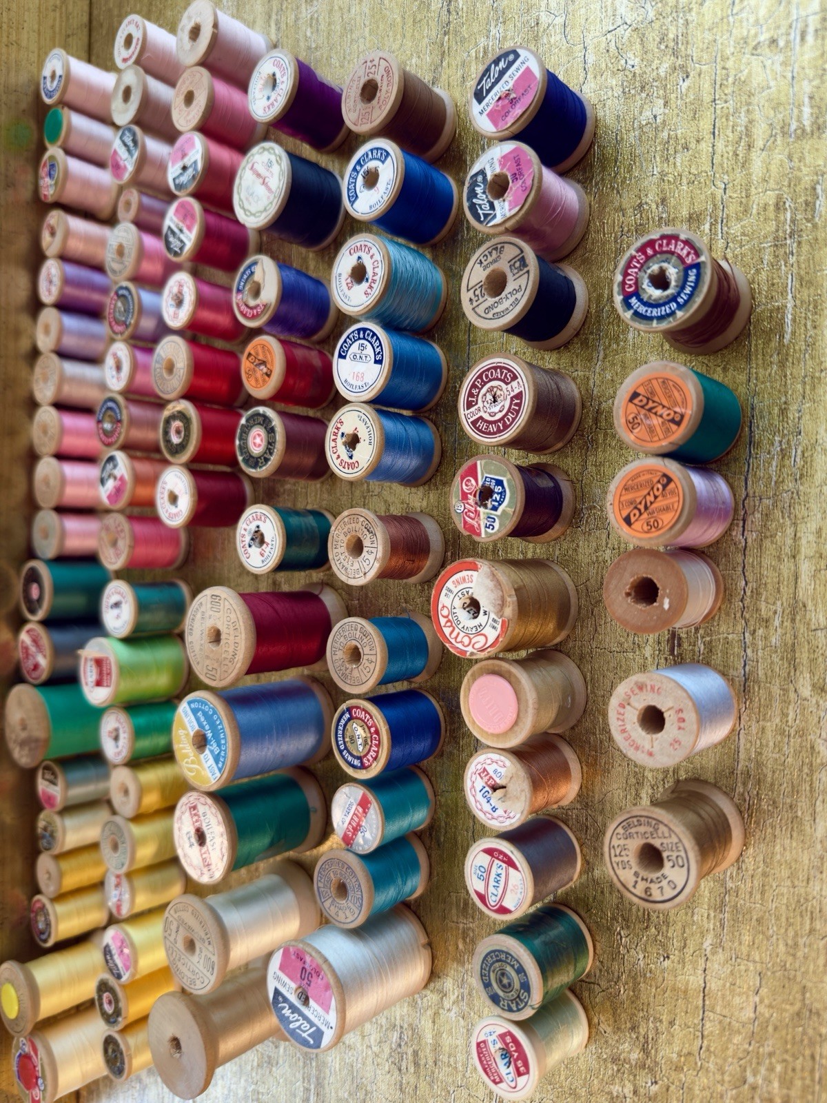 VTG 1930s-1950s Wooden Thread Spools Lot 65 Coats Clark Typographic Paper Labels