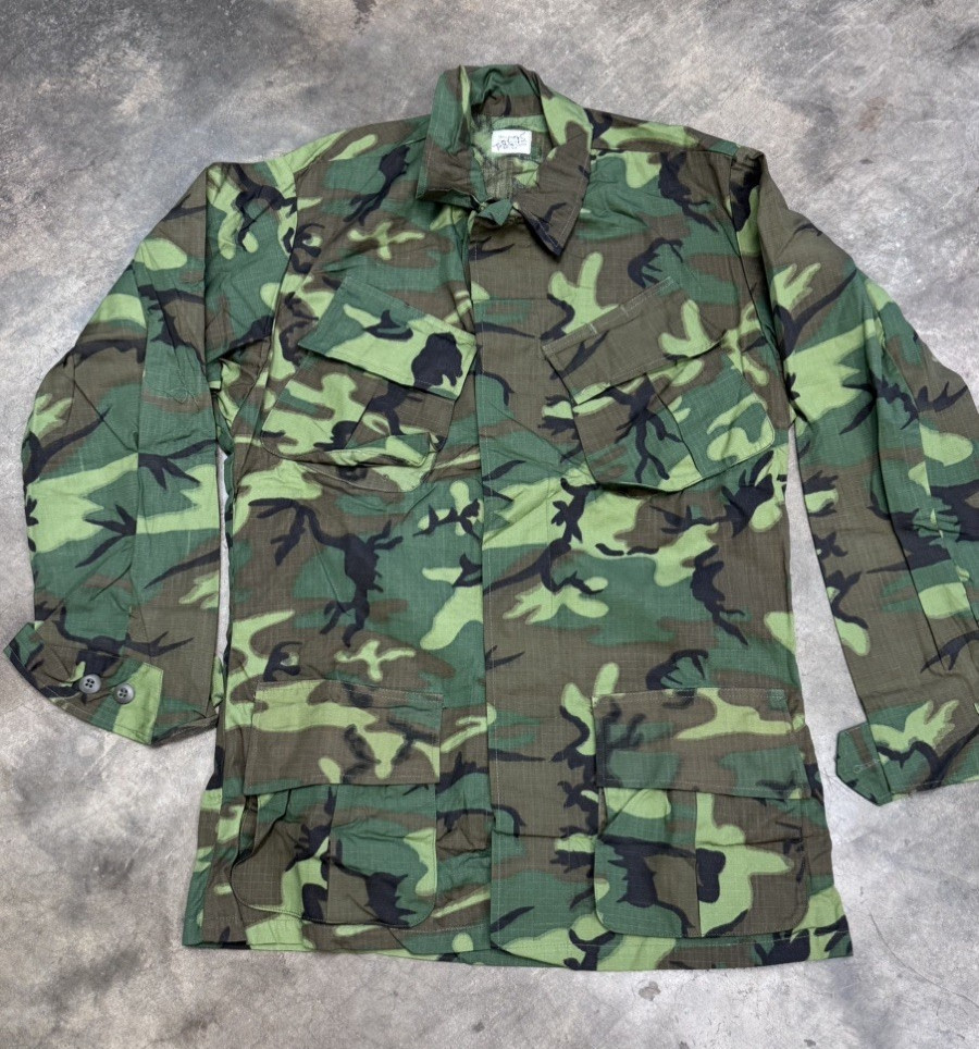 NOS 1960’s Vietnam Era ERDL Camo Jungle Jacket Size Small Reg 1969 Dead Stock