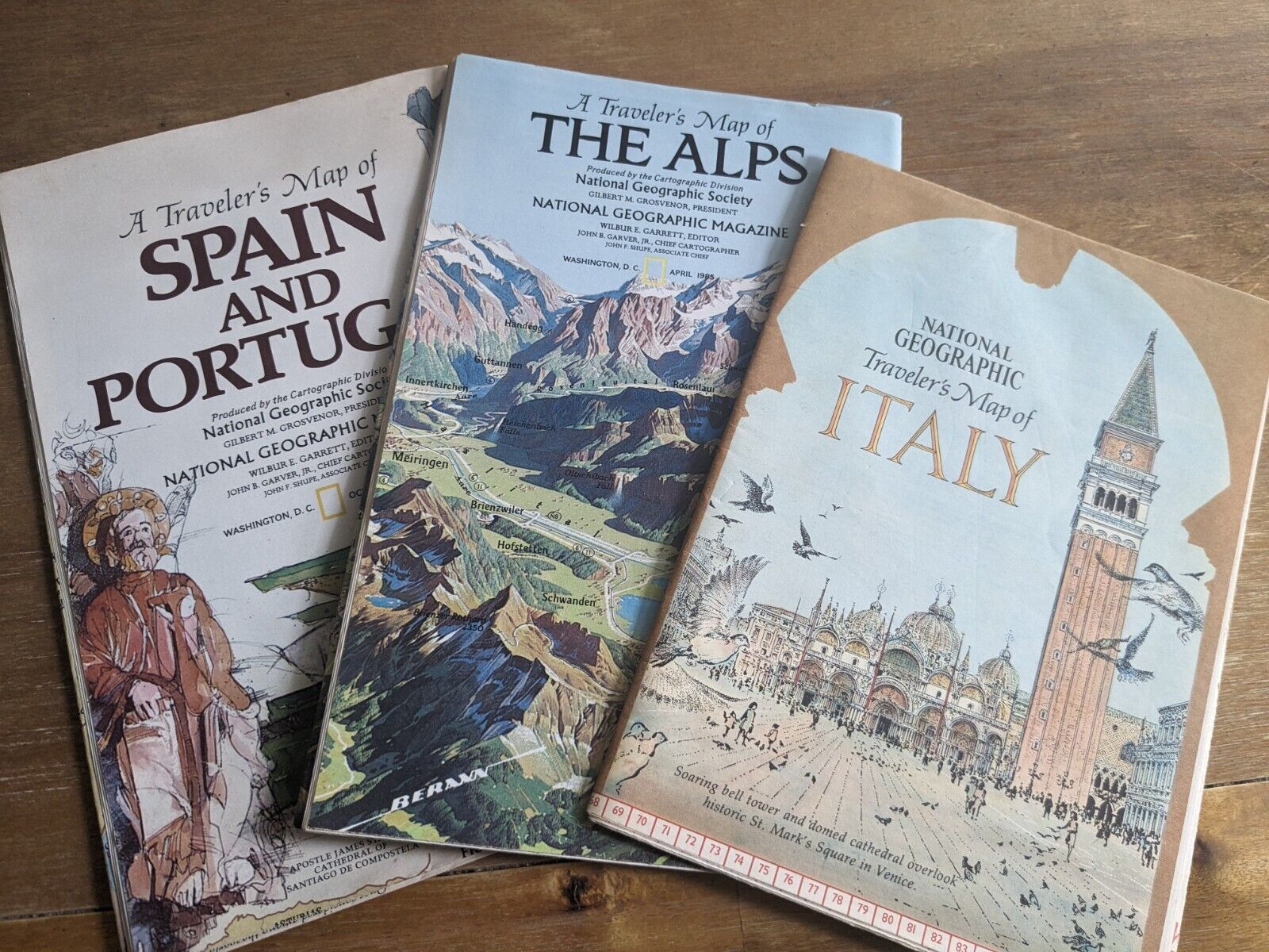 National Geographic Traveler's Maps Of Spain& Portugal, The Alps, Italy (3)