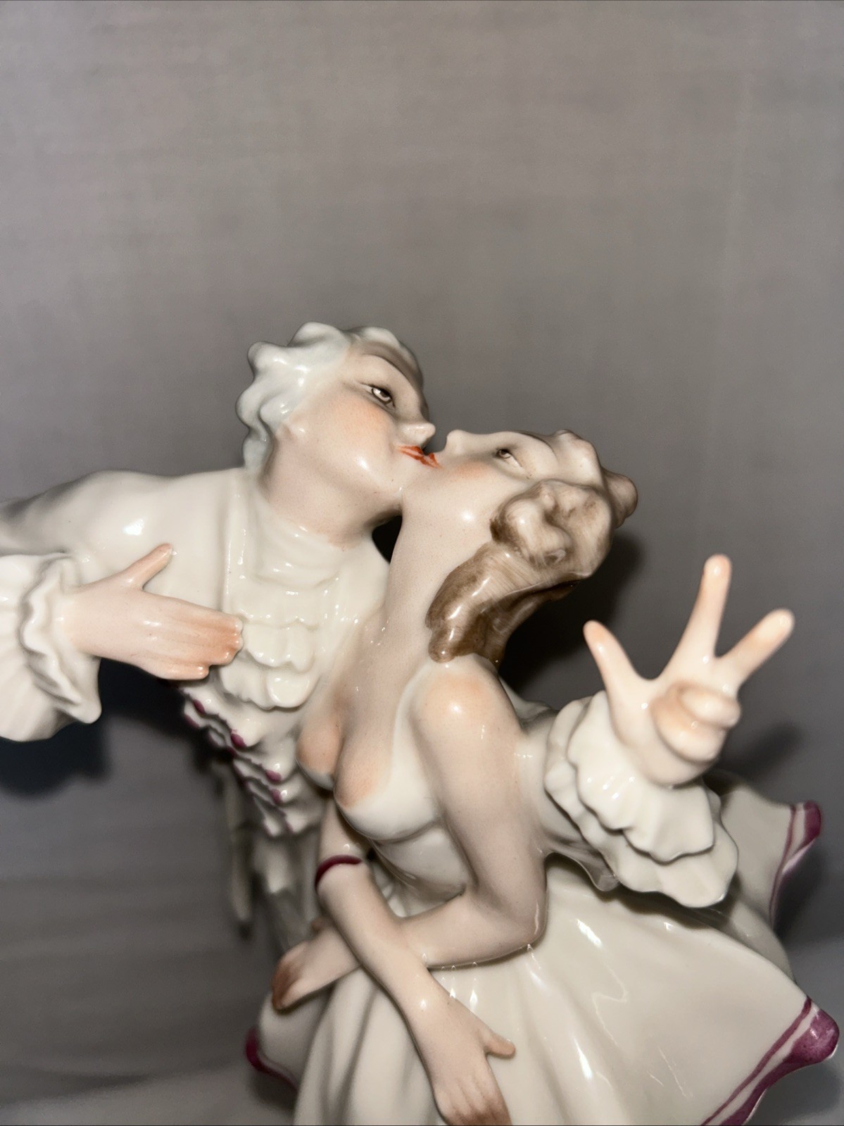 Hutschenreuther Collectible, Ballet Dancers  Tutter.  Lot 18