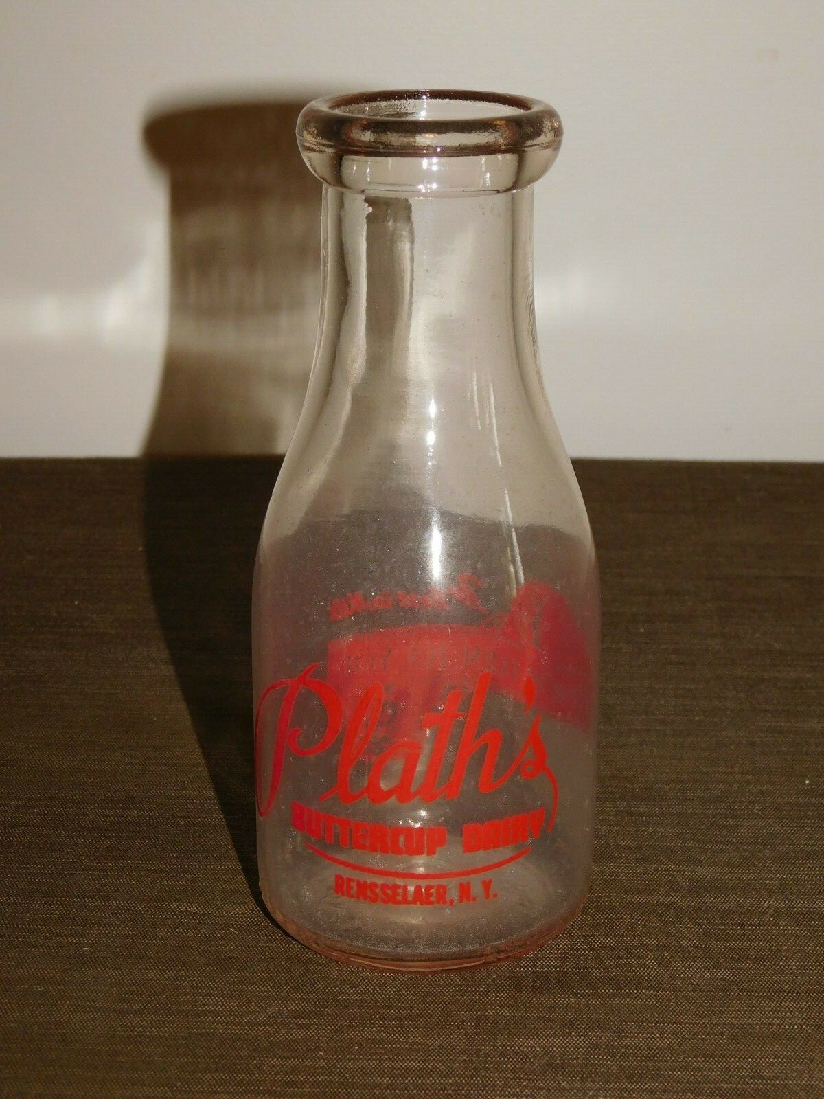 VINTAGE 1947 PLATH\'S BUTTERCUP DAIRY RENSSELAER NY ONE 1 PINT  MILK BOTTLE 