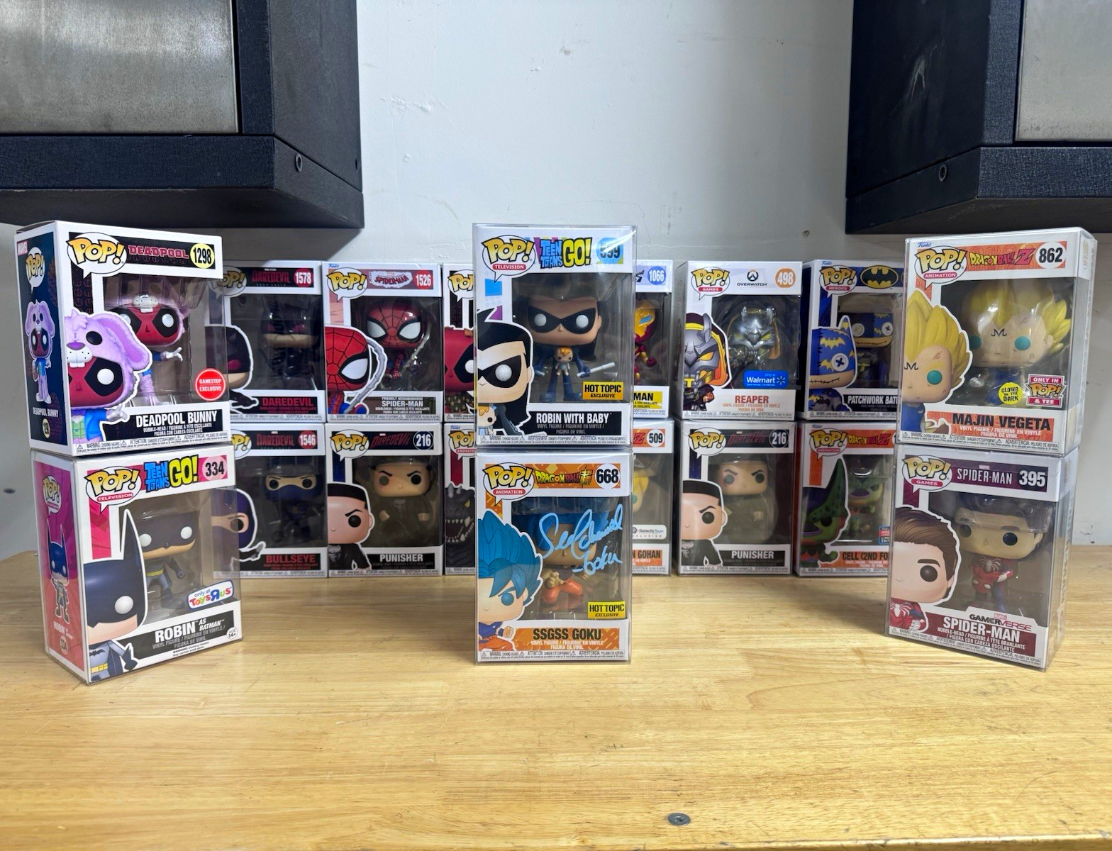 Funko Pop Mystery box (1 Funko per box) Chance of Autographed Funko