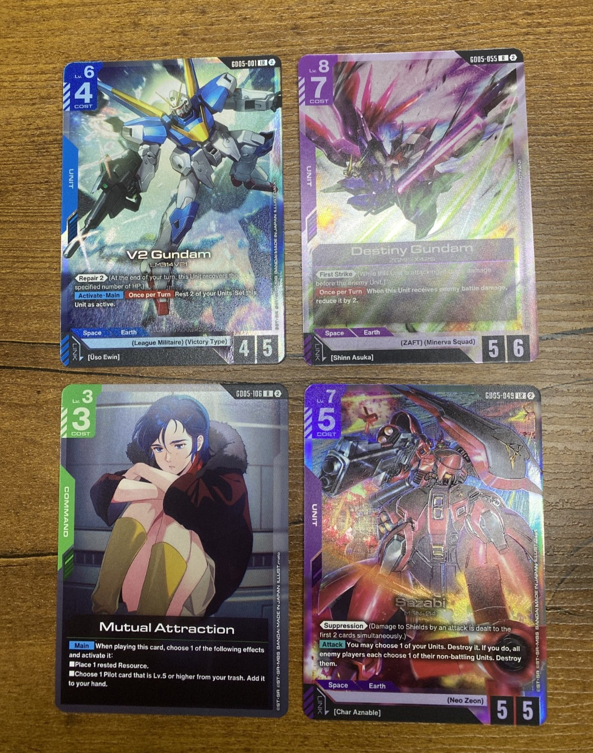 Freedom Ascension Gundam Holo NM LOT of 4 Sazabi, Destiny Gundam, V2, Mutual