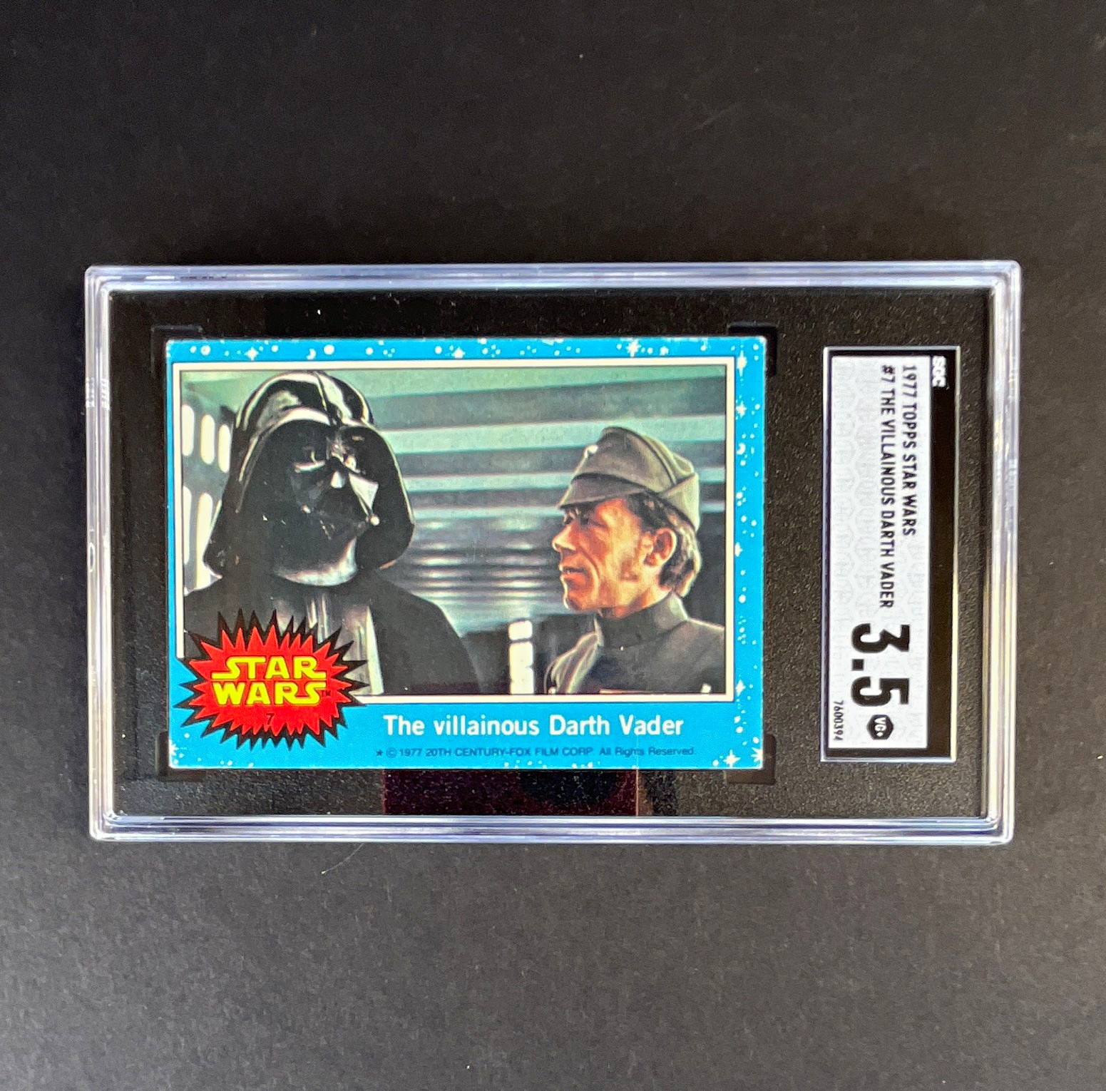 Topps 1977 Star Wars #7 The Villainous Darth Vader Graded Trading Card