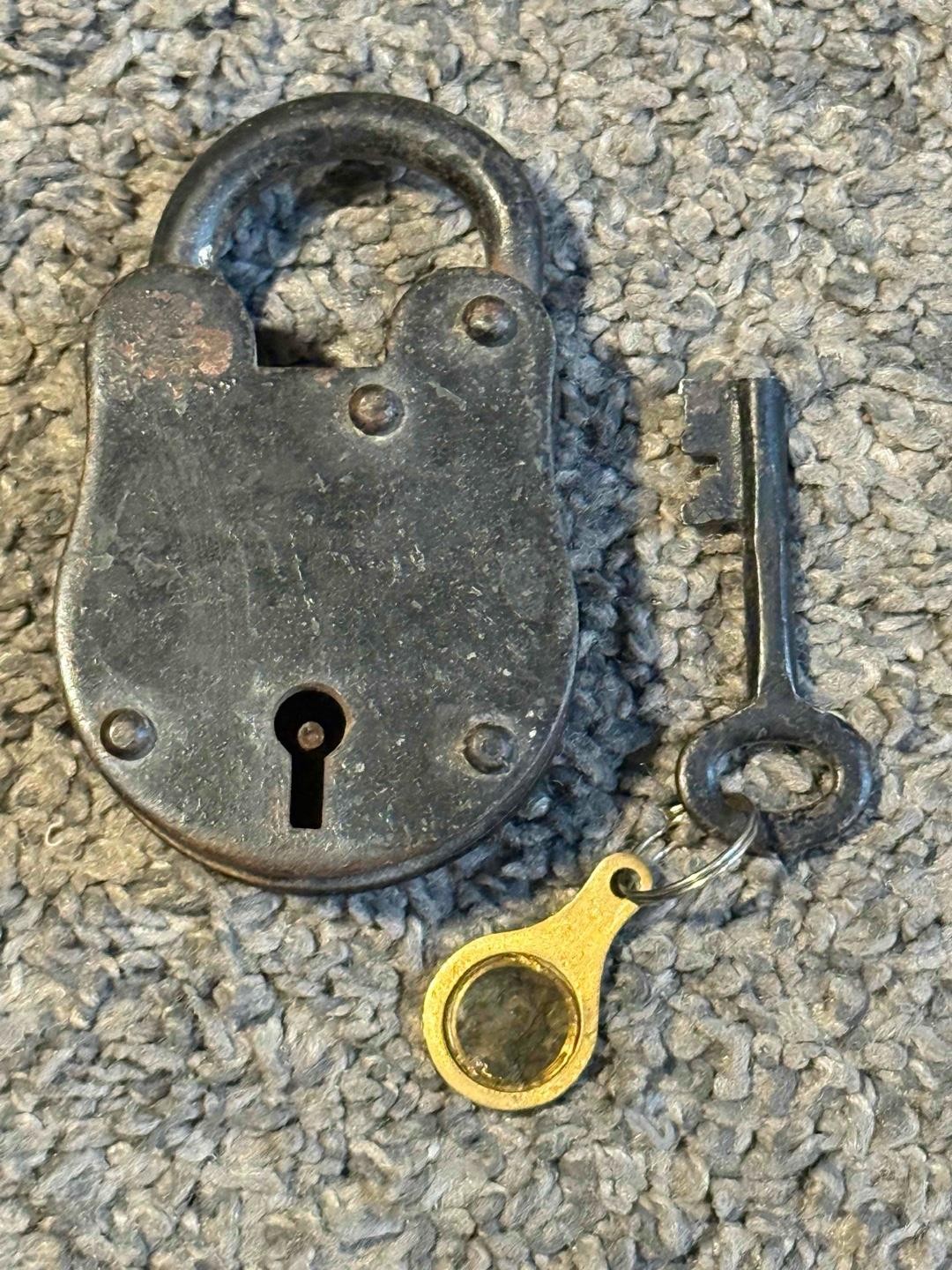 Antique Vintage 3.5” Padlock Old Heavy Iron Working Lock with Key Works